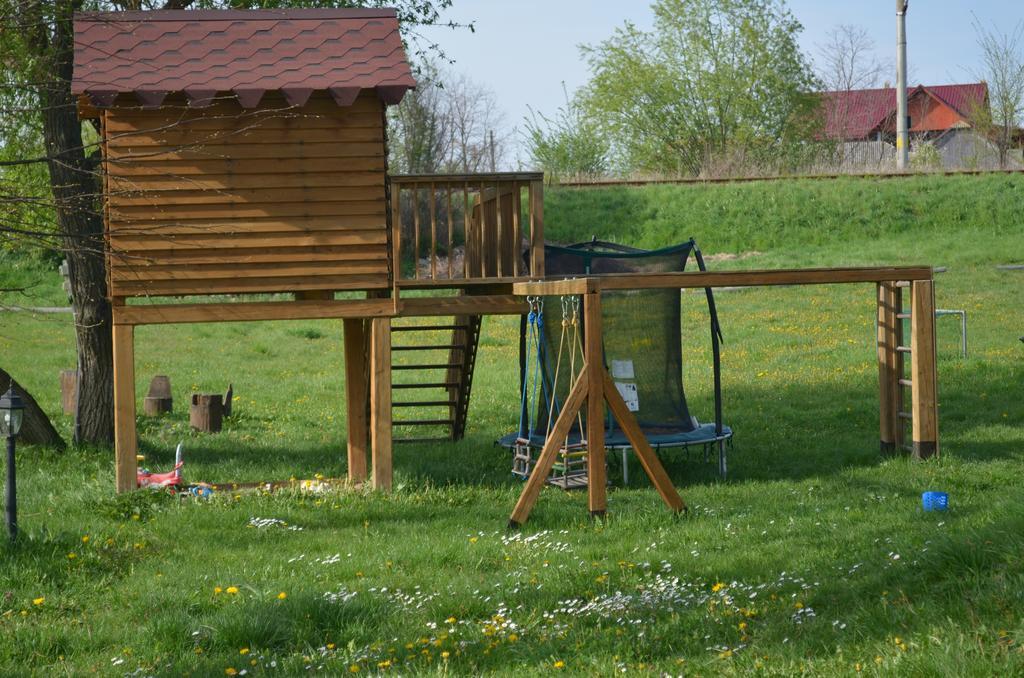 Popas Todiresti - La Iazul Cu 5 Casute Hotel Suceava Bagian luar foto